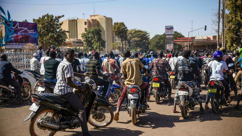 Burkina Faso: situation confuse alors que l’UA et la Cédéao évoquent une «tentative de coup d’État»