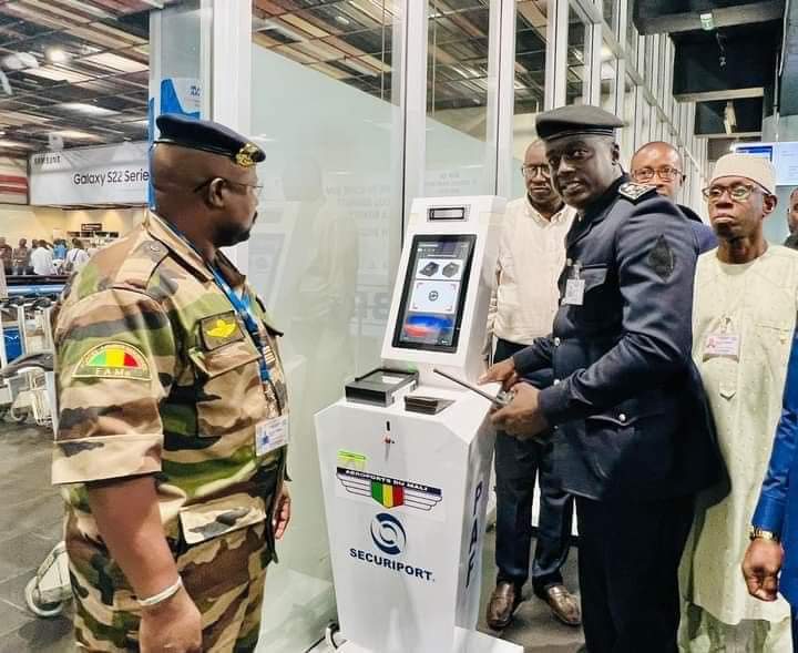 Aéroports du Mali renforce son dispositif pour l’enregistrement des passagers à l’arrivée.